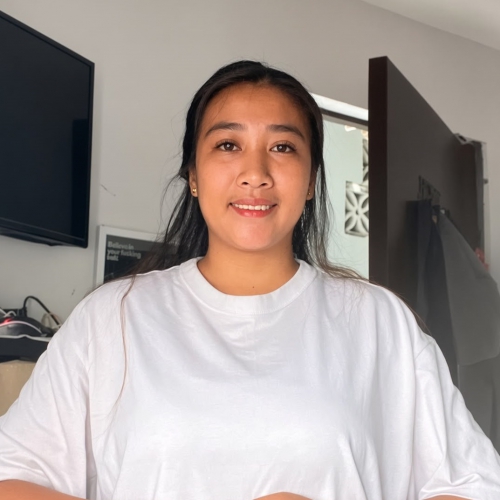 陽光女傭